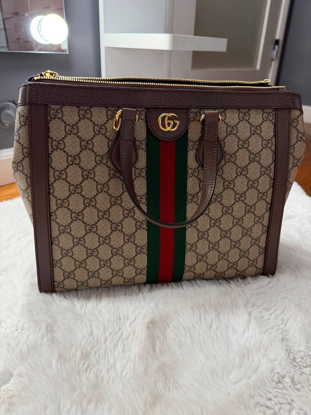 Gucci Ophidia GG Medium Tote Bag